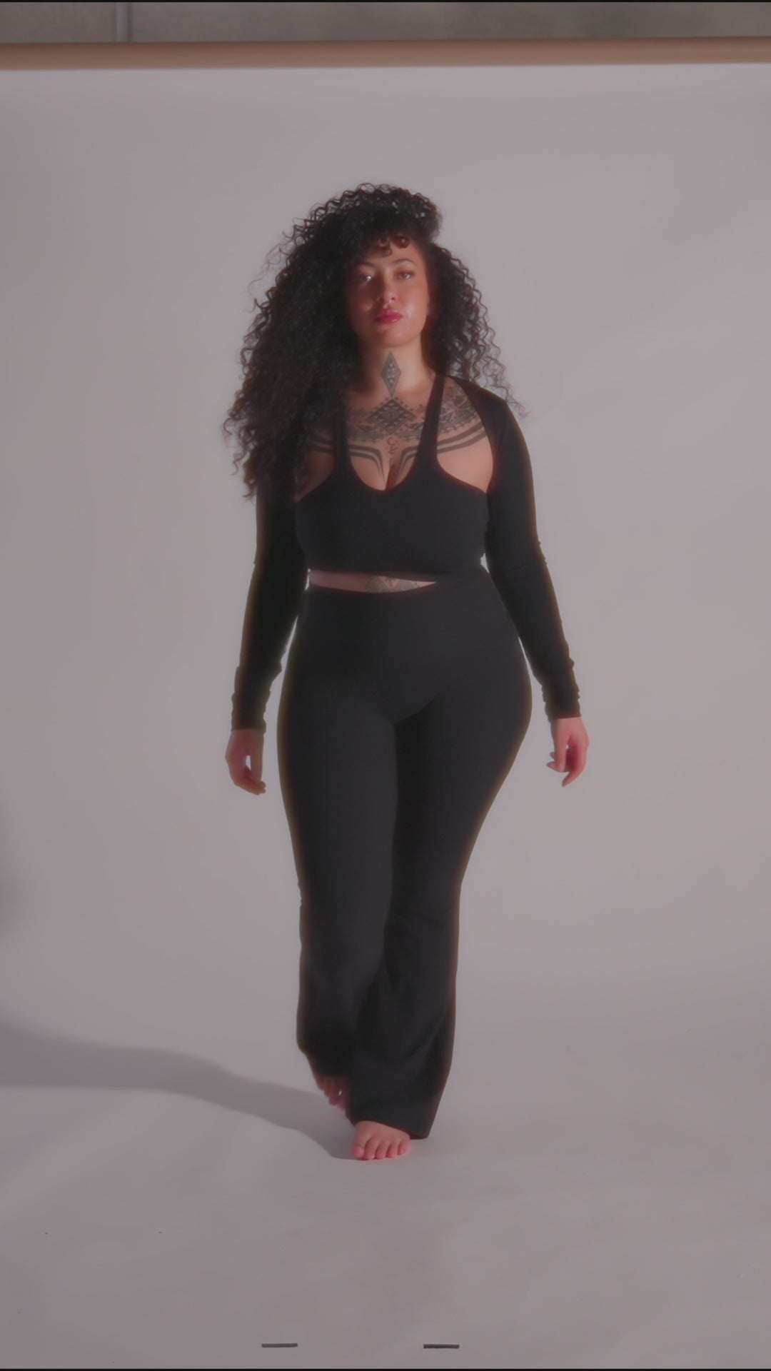 FLOW Flare Legging